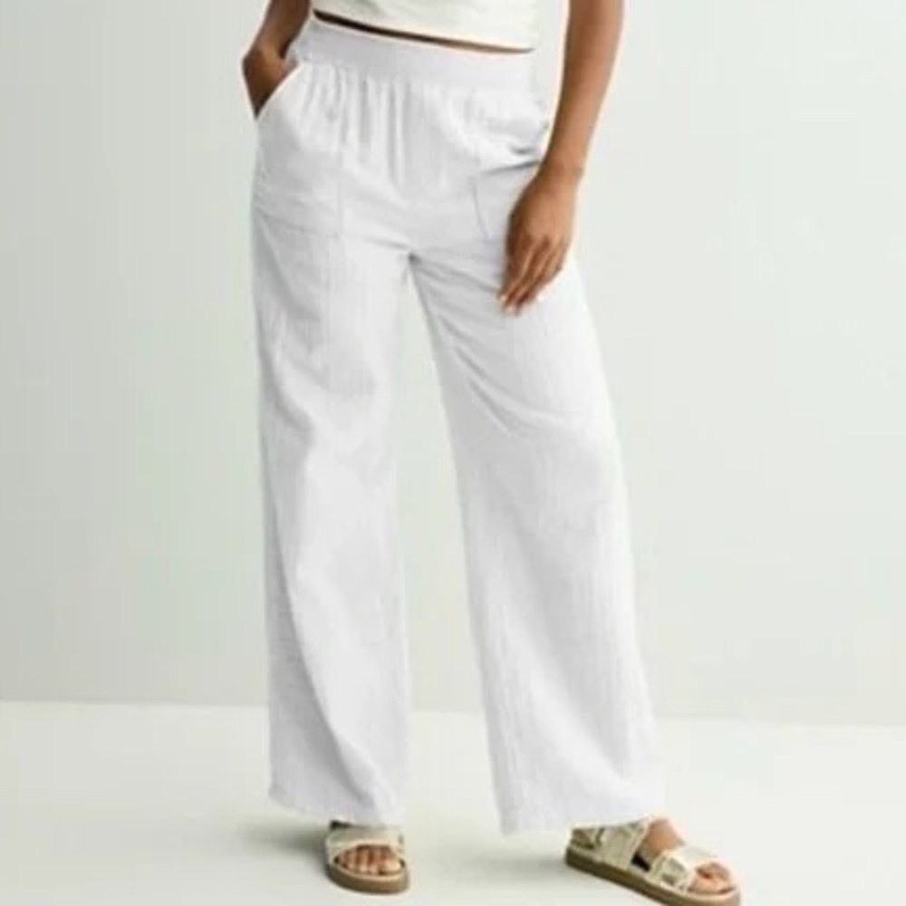 SO White Lined Gauze wide leg highrise pants XL New with Tags Well Made